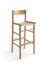 Akademia High Chair