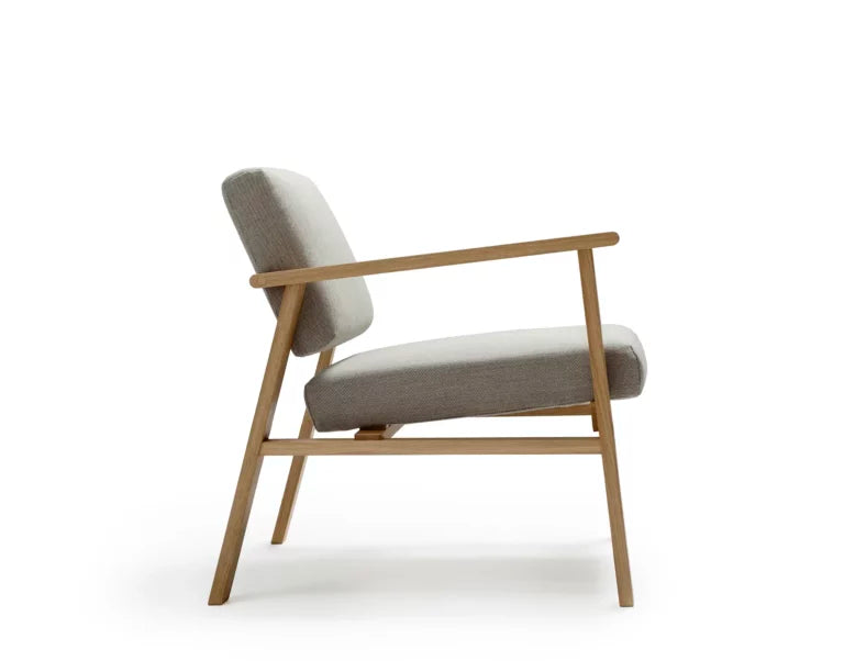 Archetyp Lounge Chair