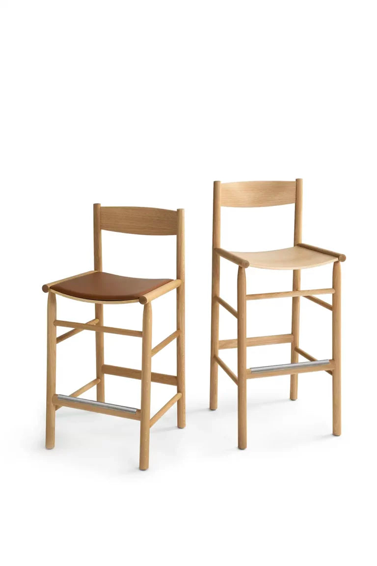 Akademia High Chair