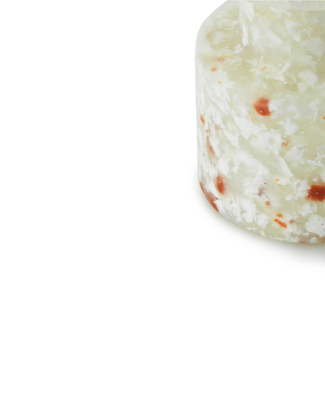 ของตกแต่งตั้งโต๊ะรูปเก้าอี้สตูล Normann Copenhagen Bit Stool Miniature สีขาว ผลิตจากพลาสติกรีไซเคิล