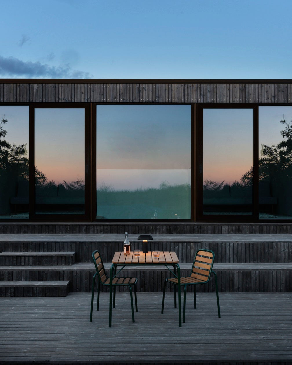 โคมไฟพกพา Normann Copenhagen Porta Lamp ตั้งโต๊ะ ใช้ไฟ LED ปรับระดับได้ ดีไซน์เรียบง่ายแบบสแกนดิเนเวียน นำเข้าโดย Old Pine Trees