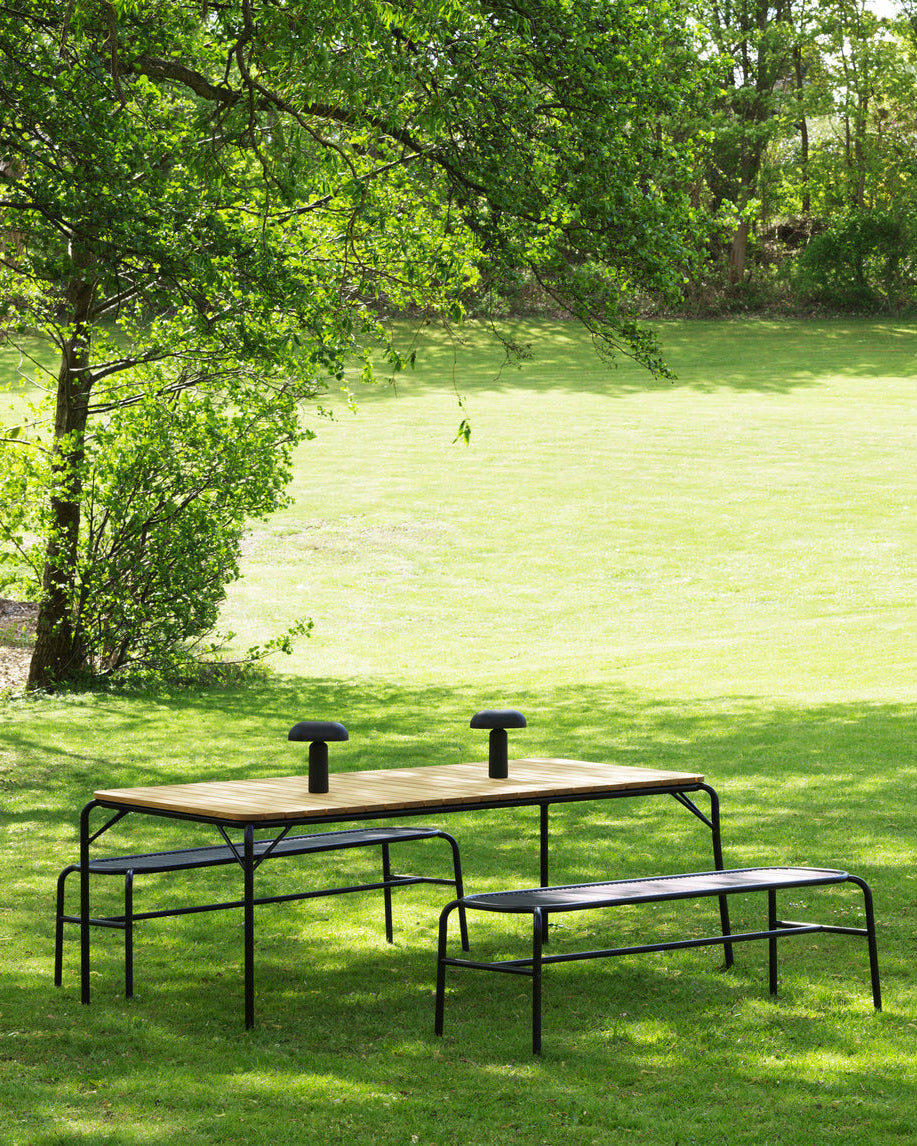 โคมไฟพกพา Normann Copenhagen Porta Lamp ตั้งโต๊ะ ใช้ไฟ LED ปรับระดับได้ ดีไซน์เรียบง่ายแบบสแกนดิเนเวียน นำเข้าโดย Old Pine Trees