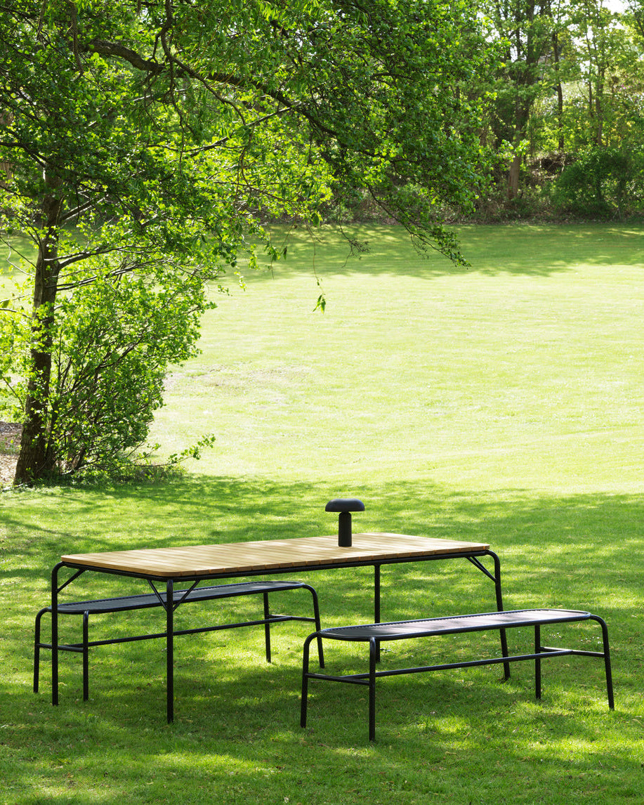 โคมไฟพกพา Normann Copenhagen Porta Lamp ตั้งโต๊ะ ใช้ไฟ LED ปรับระดับได้ ดีไซน์เรียบง่ายแบบสแกนดิเนเวียน นำเข้าโดย Old Pine Trees