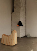 Vaarnii 014 Norppa Rocking Toy ของเล่นโยกไม้ pine รูปทรงซีล