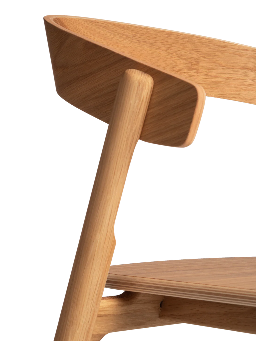 Made by Choice NUDE Dining Chair เก้าอี้ oak และ birch plywood แบบ stackable ออกแบบโดย Harri Koskinen