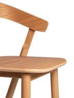 Made by Choice NUDE Dining Chair เก้าอี้ oak และ birch plywood แบบ stackable ออกแบบโดย Harri Koskinen