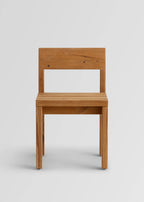 Vaarnii 013 Osa Outdoor Dining Chair เก้าอี้ไม้ pine สำหรับใช้งานกลางแจ้ง