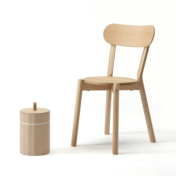 Colour Bin Medium Chestnut / White Line