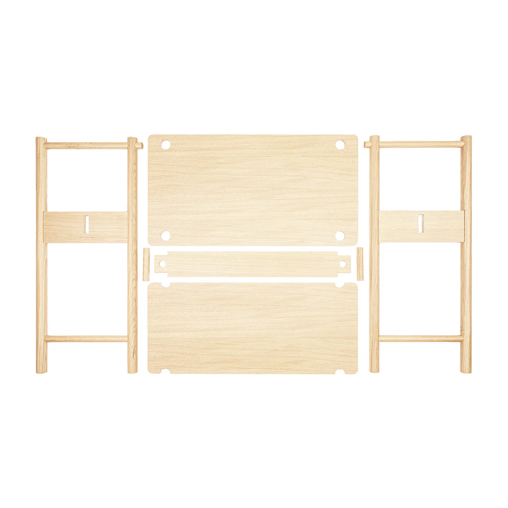 Made by Choice FEM Desk โต๊ะทำงานไม้ ash แบบ multifunctional สำหรับ sitting และ standing use ออกแบบโดย Fyra