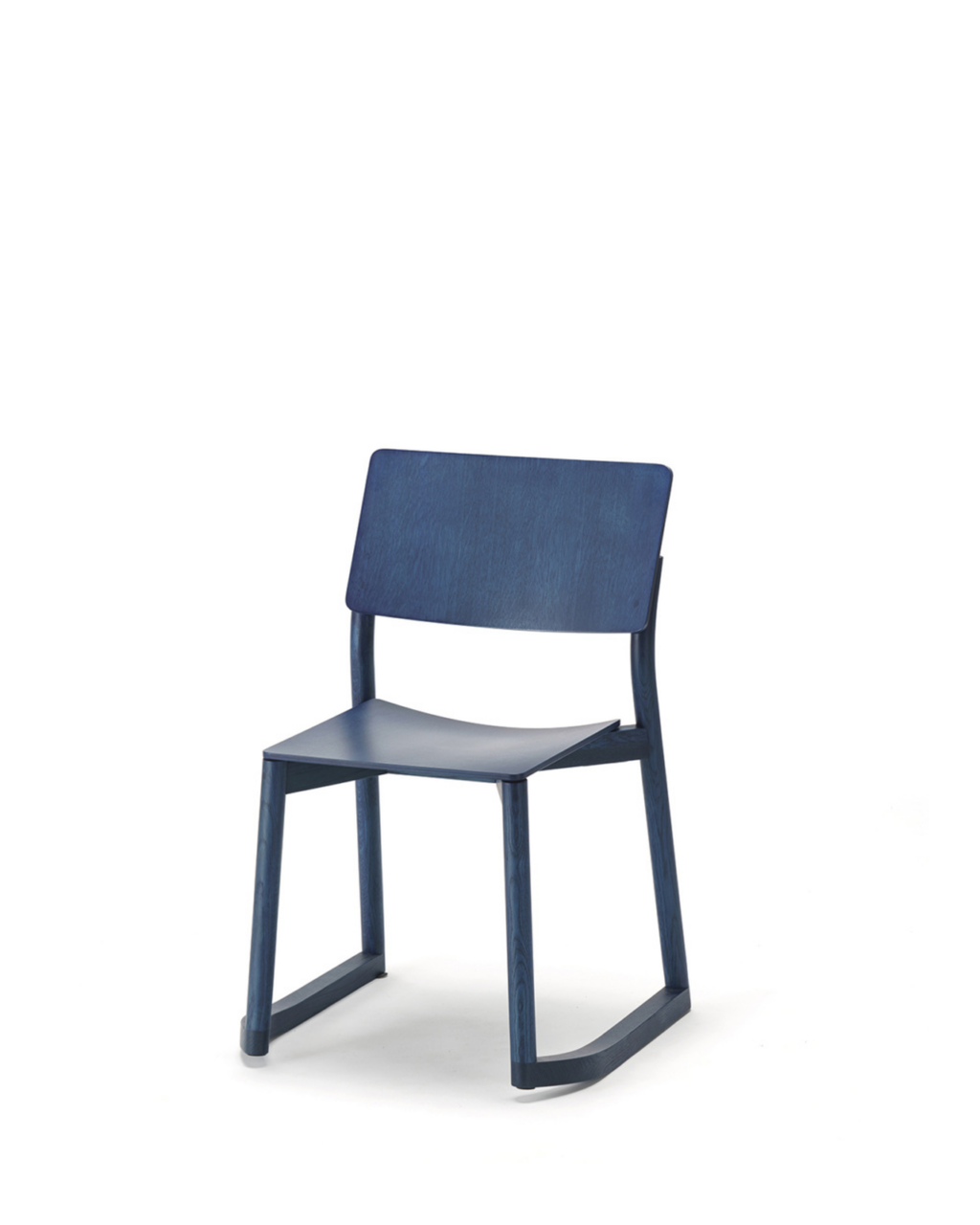 Karimoku New Standard Panorama Chair with Runners เก้าอี้ไม้โอ๊คที่นั่งไม้อัดดัดโค้ง ออกแบบโดย Geckeler Michels