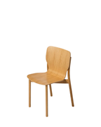 Very Good & Proper Pino Chair เก้าอี้ไม้โครง oak และที่นั่ง plywood ชิ้นเดียว ออกแบบโดย John Tree