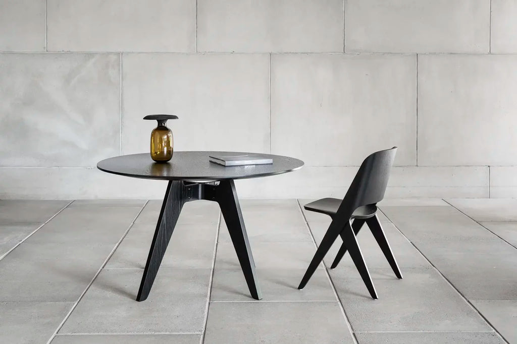 Lavitta Round Dining Table