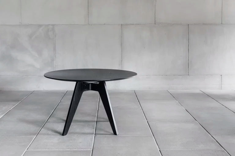 Lavitta Round Dining Table
