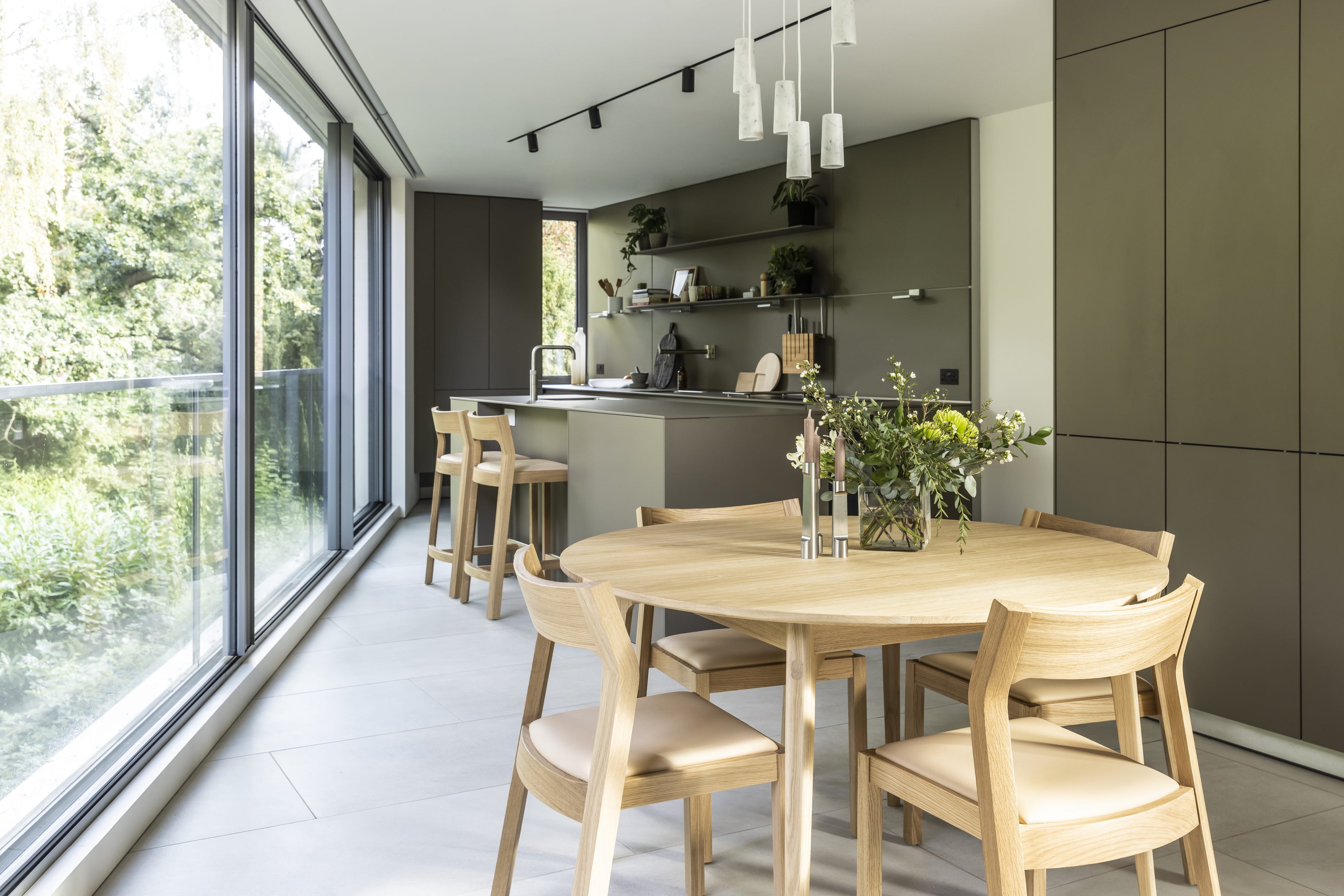 Case Furniture Dulwich Round Extending Table (Made to Order)