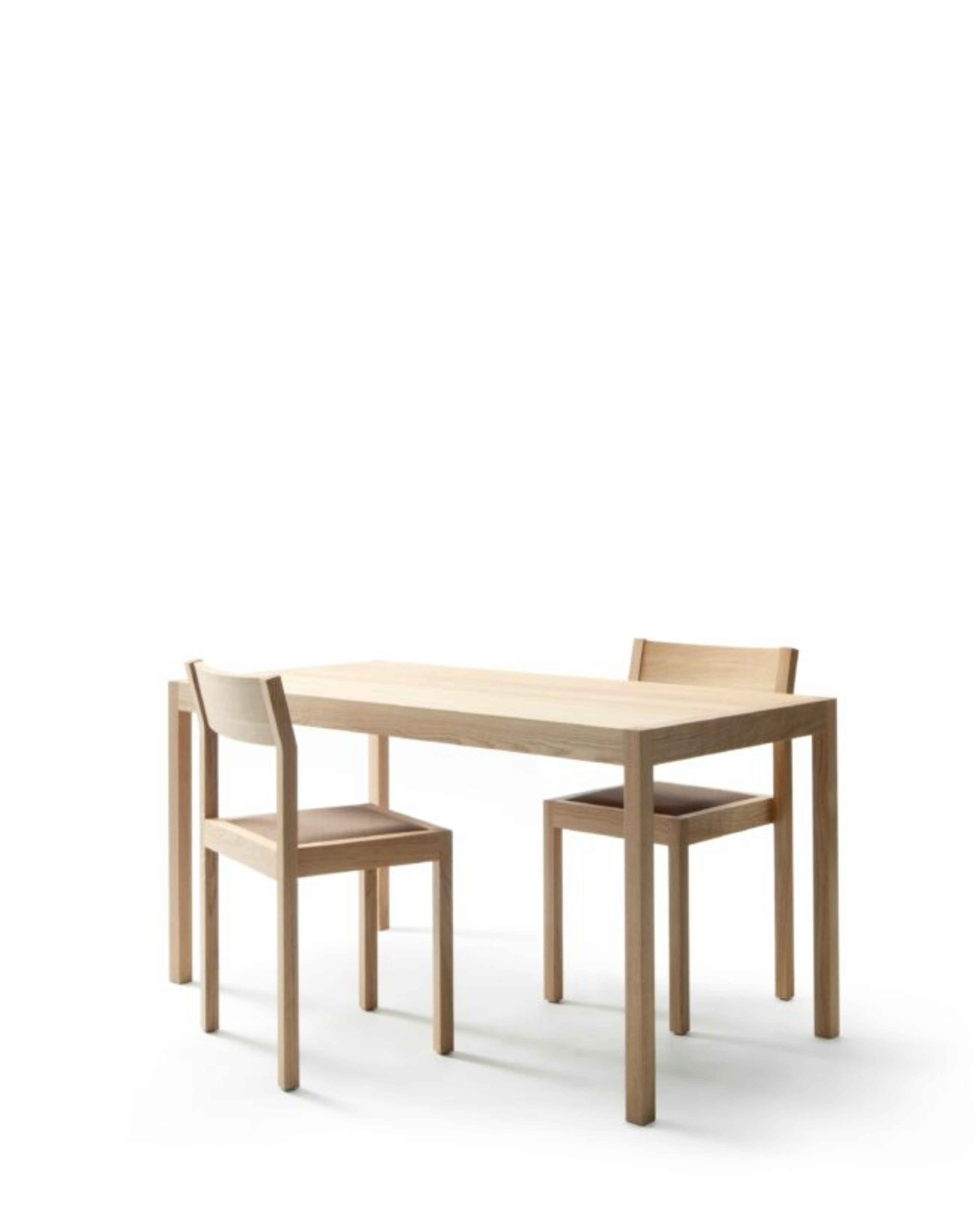 Nikari Seminar KVP Dining Table โต๊ะ birch, ash หรือ oak มีหลายขนาดและมี option ขาพับ ออกแบบโดย Kari Virtanen