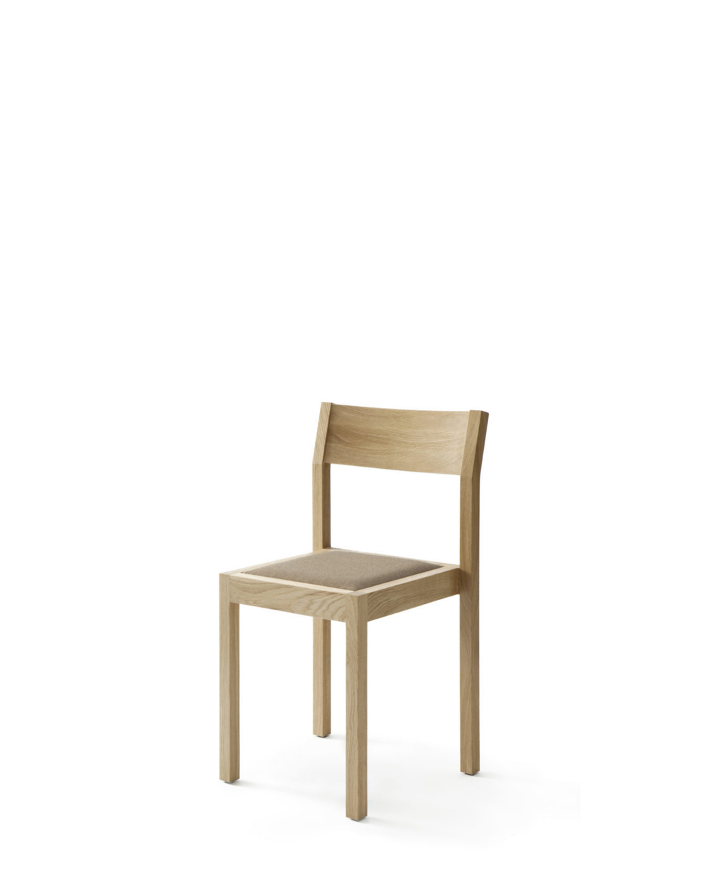 Nikari Seminar KVT1 Dining Chair เก้าอี้ solid wood ใน birch, ash หรือ oak พร้อม wooden joints ออกแบบโดย Kari Virtanen