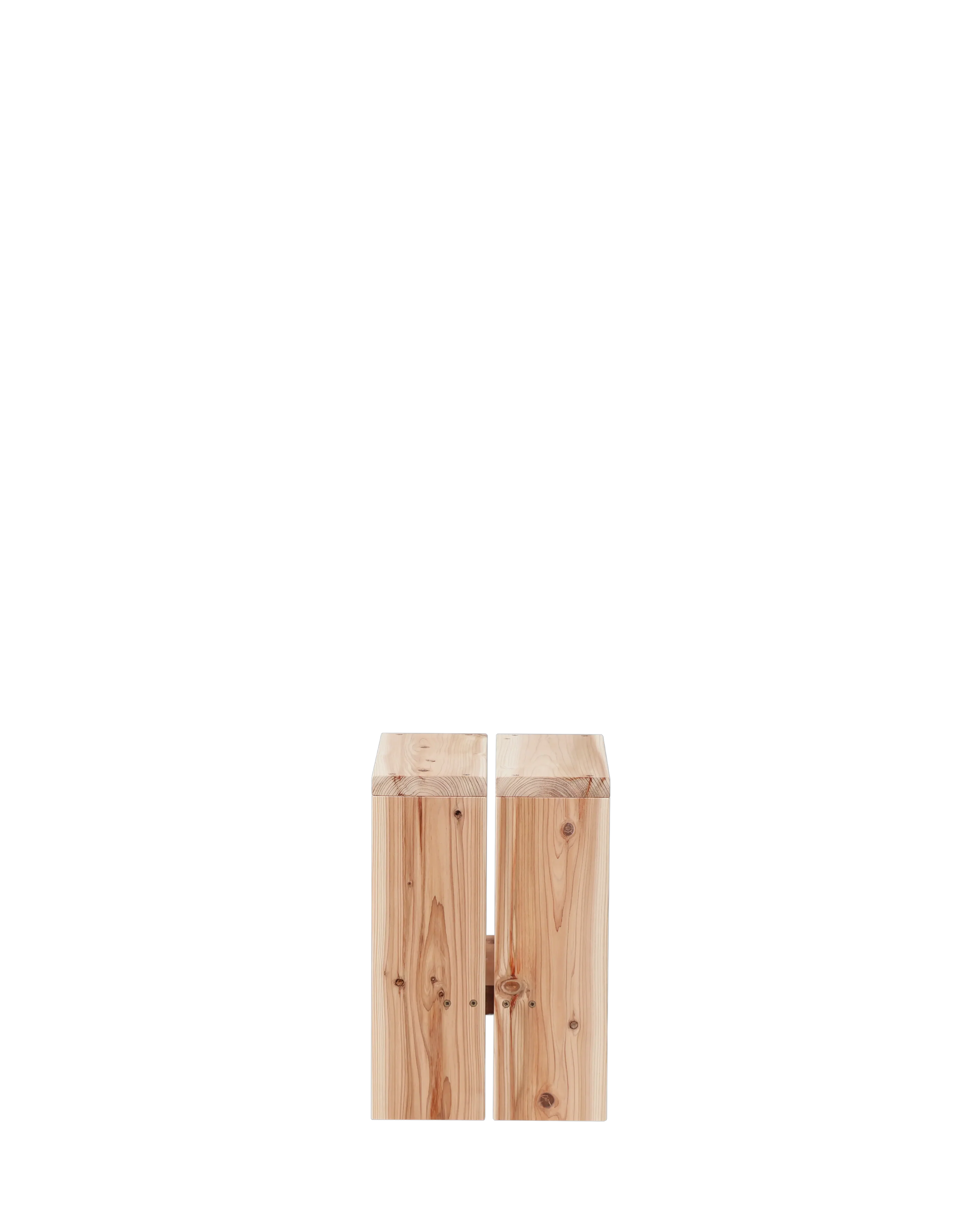 Ishinomaki Laboratory Stand Stool สตูลไม้มีร่องตรงกลางที่นั่ง ออกแบบโดย TORAFU ARCHITECTS