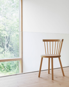 Nikari Storia Spoke-Back Dining Chair เก้าอี้ ash หรือ oak พร้อมพนักพิงแบบ spoke-back ออกแบบโดย Kari Virtanen