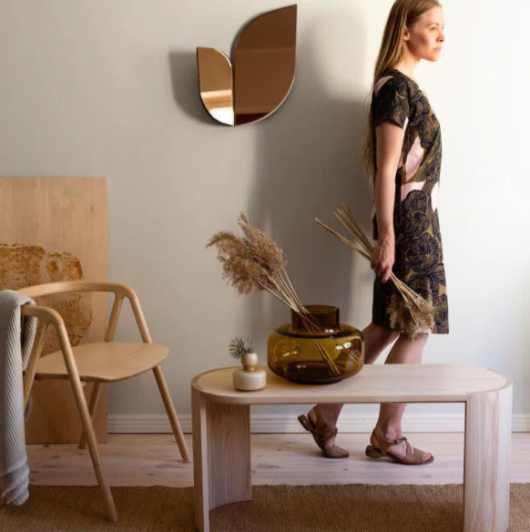 Made by Choice AIRISTO Side Table / Bench เฟอร์นิเจอร์ multifunctional ไม้ ash พร้อม asymmetric foot structure ออกแบบโดย Joanna Laajisto
