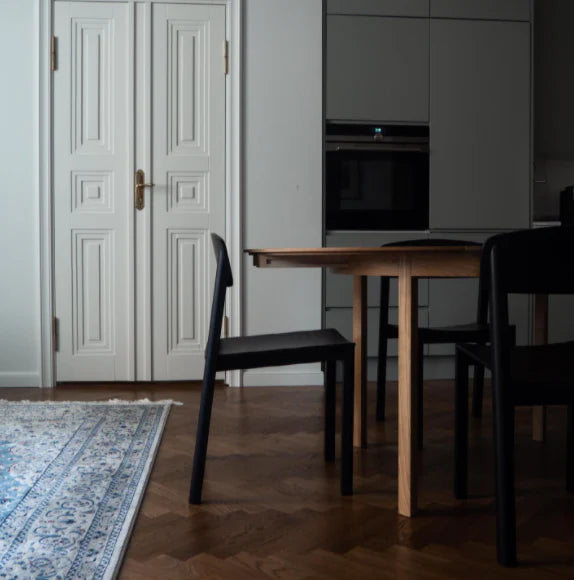 Made by Choice HALIKKO Dining Chair เก้าอี้ไม้ solid oak หรือ ash พร้อมโครงสร้างเรียบง่ายแบบ 35 × 35 mm