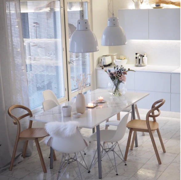 Made by Choice KASTU Chair เก้าอี้ birch plywood พร้อม curved backrest สำหรับ dining และ hospitality interiors