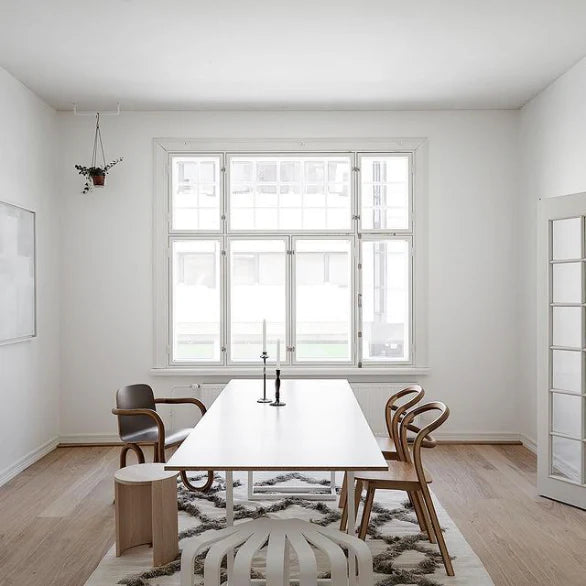 Made by Choice KASTU Chair เก้าอี้ birch plywood พร้อม curved backrest สำหรับ dining และ hospitality interiors