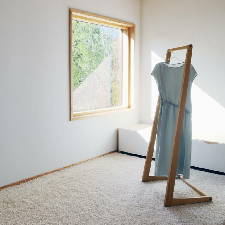 Skandinavia Coat Rack