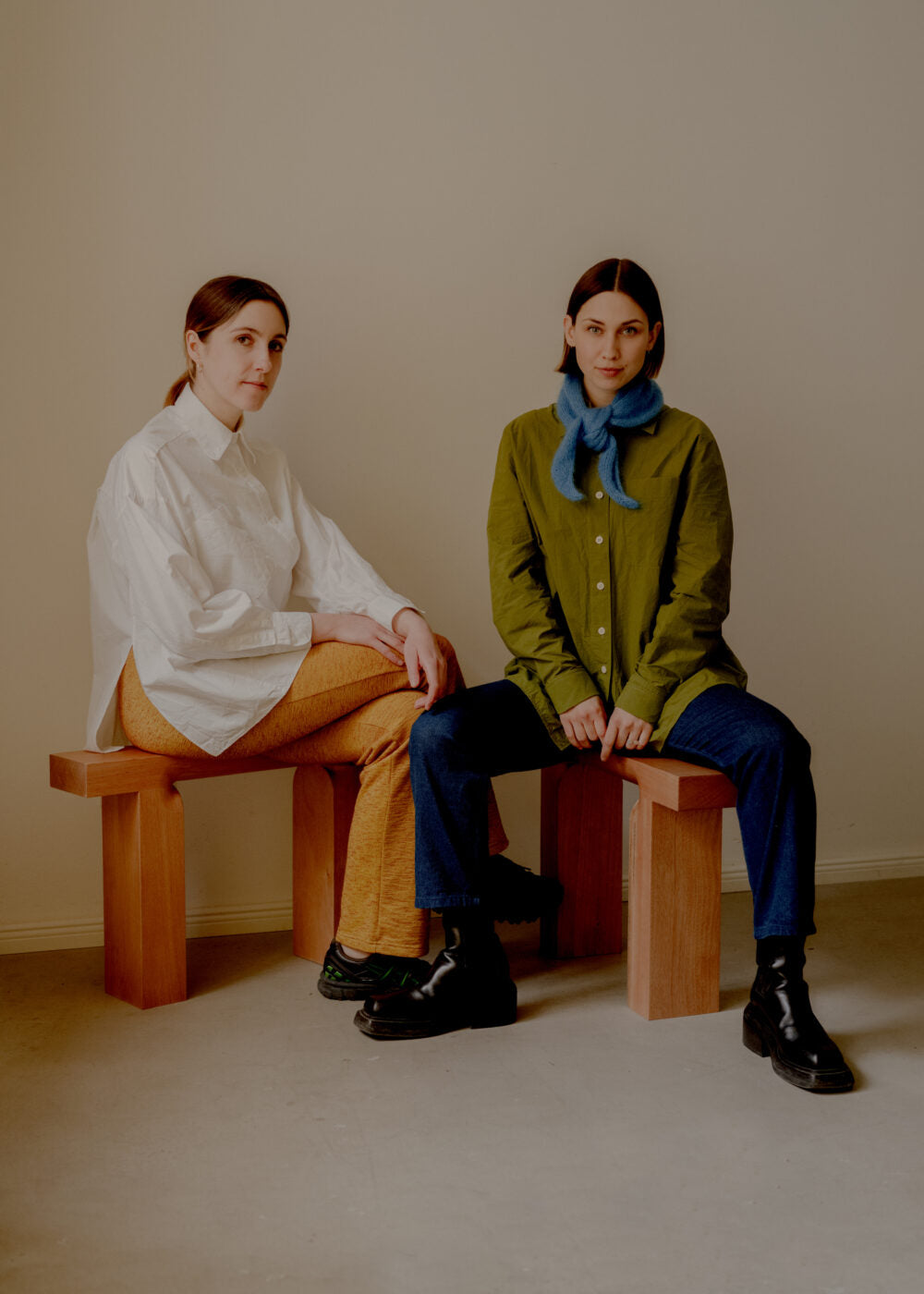 Mattiazzi OTO  โต๊ะไม้ Okoumé สำหรับพื้นที่ภายในร่วมสมัย