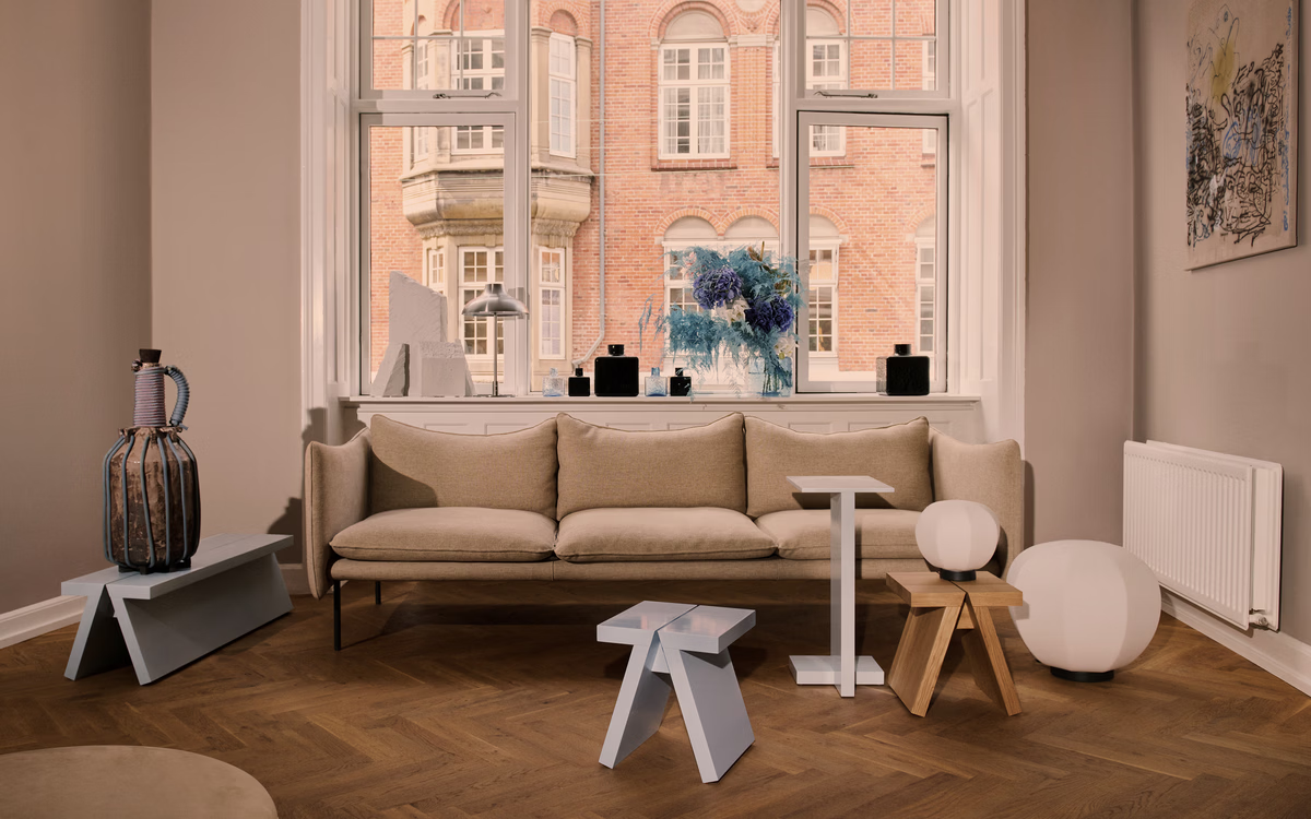 Supersolid Object 1 Side Table