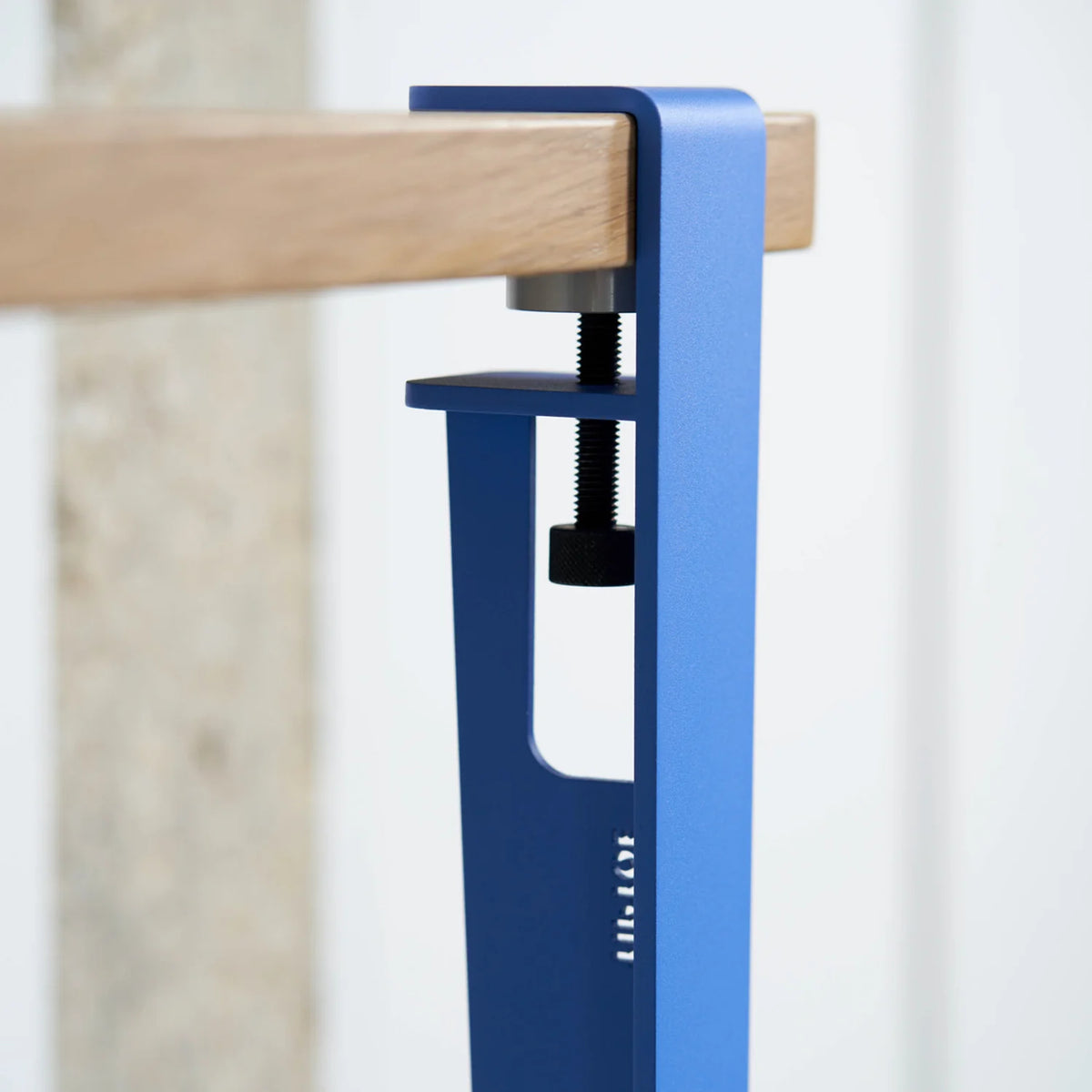 TIPTOE Desk