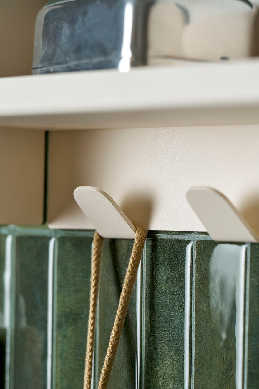 Pli Wall Shelf