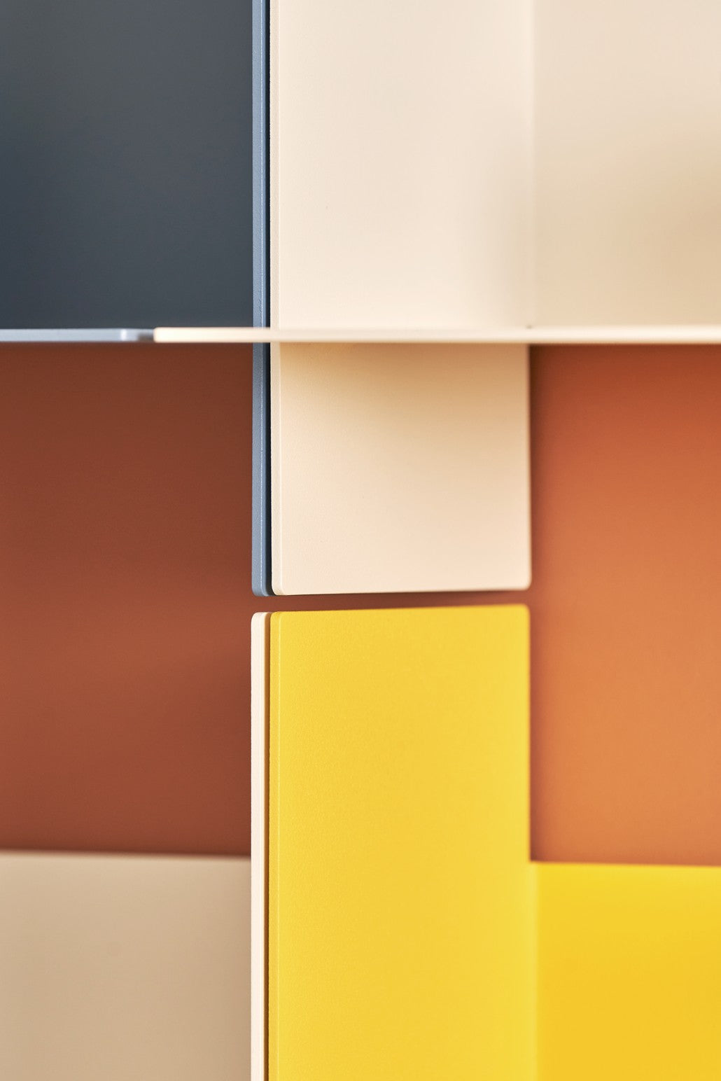 Pli Wall Shelf