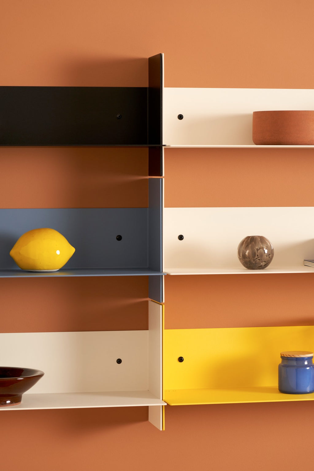Pli Wall Shelf