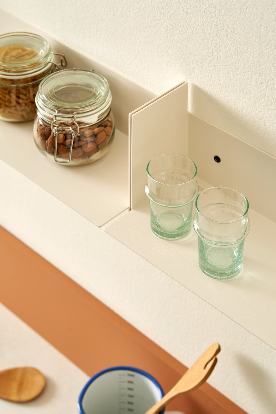 Pli Wall Shelf
