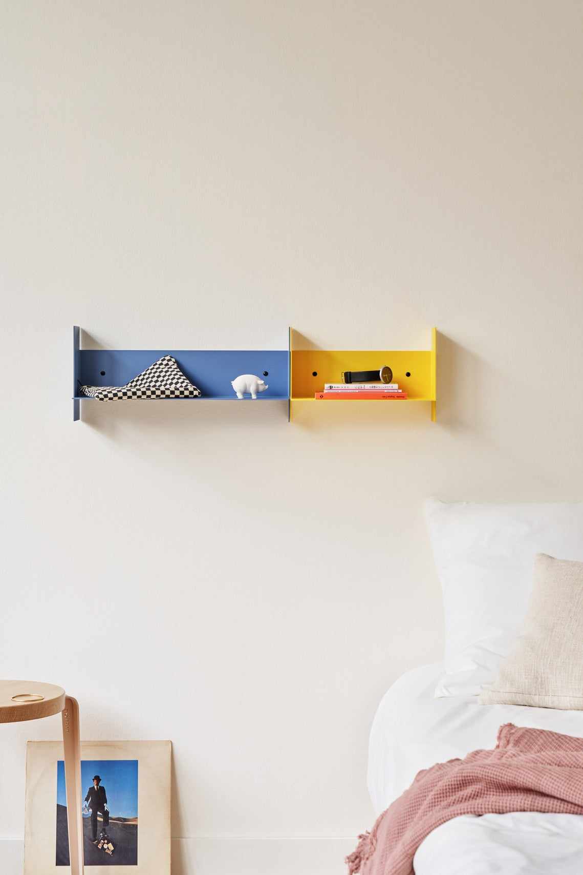 Pli Wall Shelf