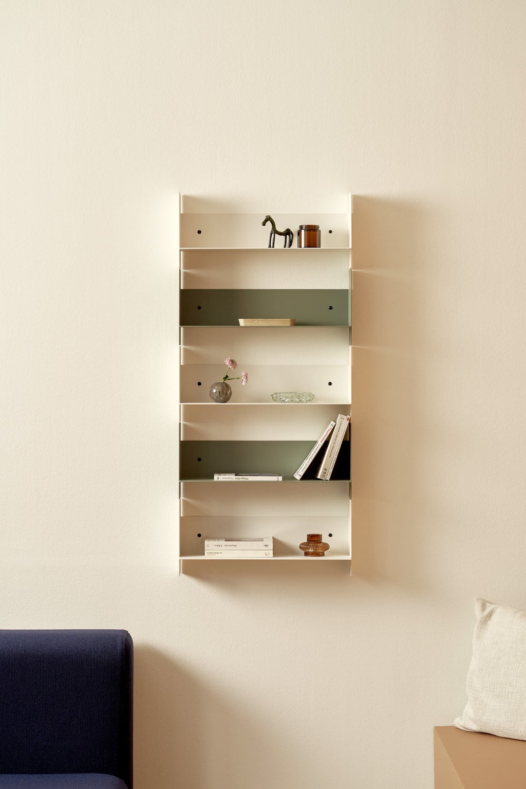 Pli Wall Shelf