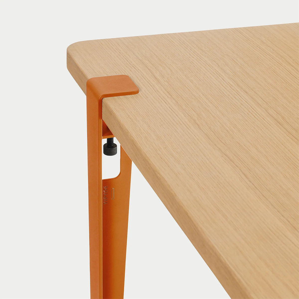 Daydream Dining Table
