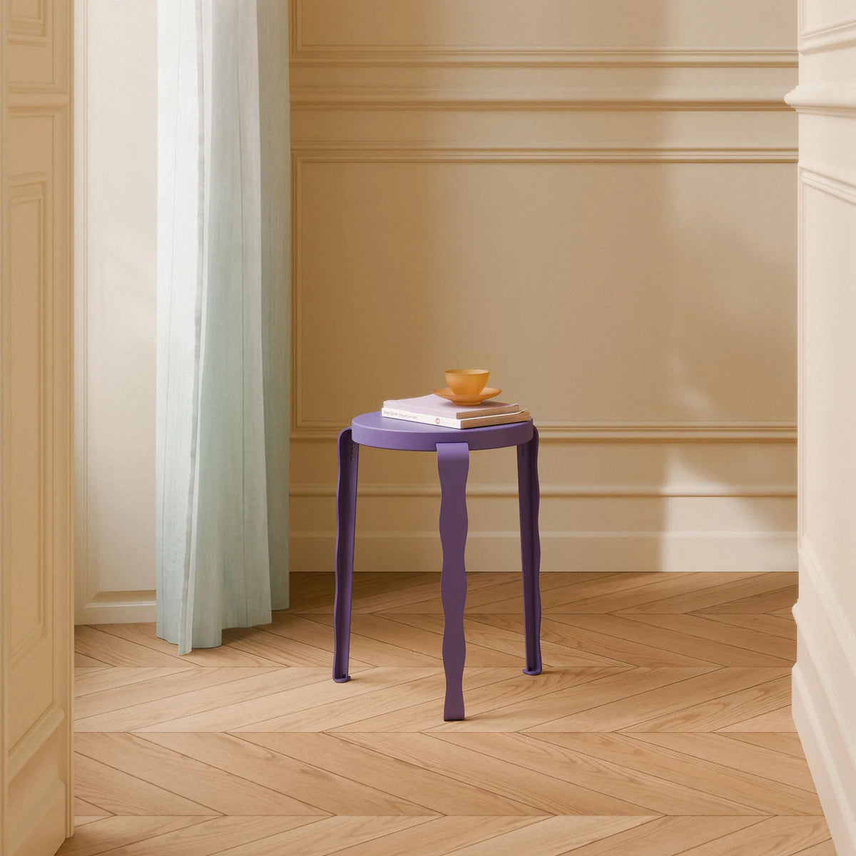 Lou Stool Monochrome Wave
