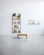 โซฟาโมดูลาร์จาก MOEBE ดีไซน์เรียบง่ายแบบสแกนดิเนเวีย ปรับเปลี่ยนได้ตามพื้นที่และการใช้ชีวิต ผลิตจากไม้โอ๊กแท้และผ้า Kvadrat สะท้อนแนวคิดของ Old Pine Trees เรื่องความงามที่ใช้งานได้จริงและอยู่กับเราได้นาน