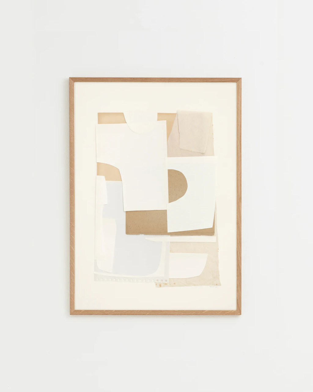 โปสเตอร์ศิลปะ Balance No. 121 จาก Atelier CPH คอลลาจรูปทรงเรขาคณิตจากกระดาษโทนขาว ให้ความรู้สึกเรียบง่าย สงบ และสมดุล