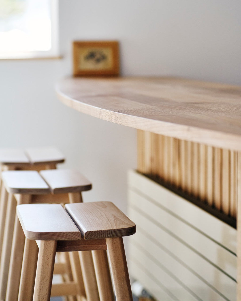 Angle Bar Stool 65