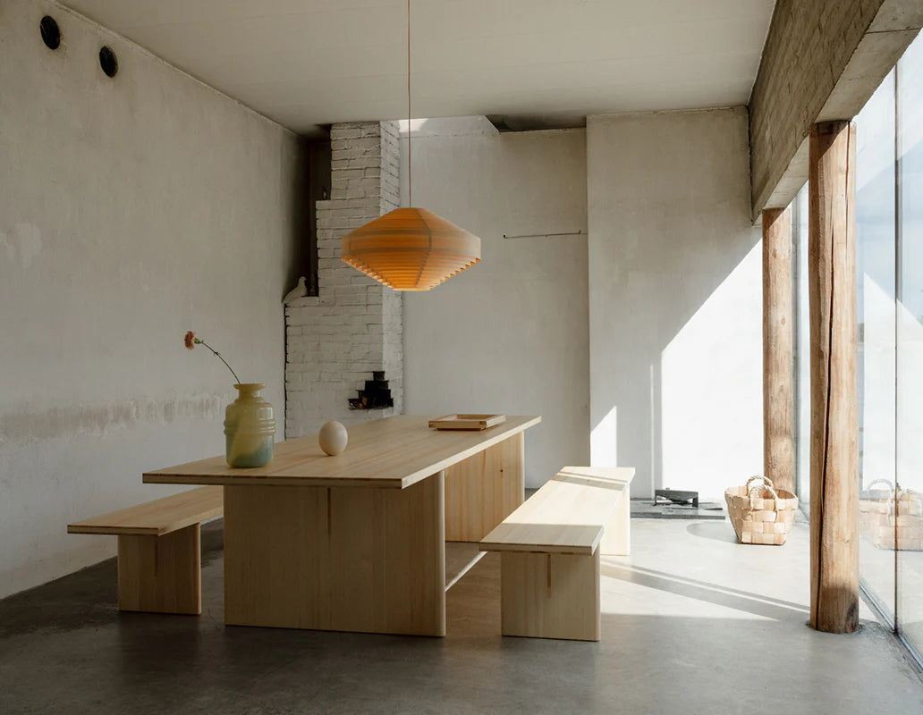 Vaarnii 012 Kolmio Dining Table โต๊ะไม้ pine โครงสร้าง sandwich