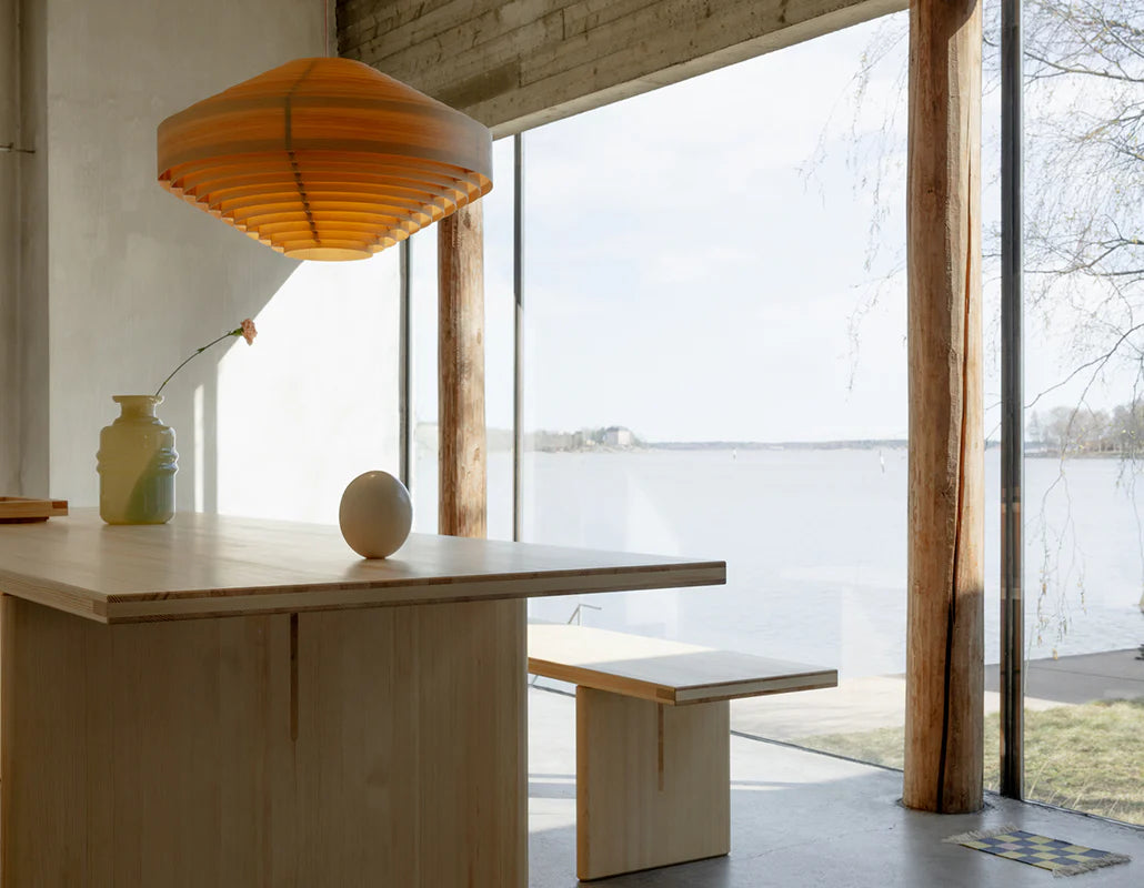 Vaarnii 012 Kolmio Dining Table โต๊ะไม้ pine โครงสร้าง sandwich