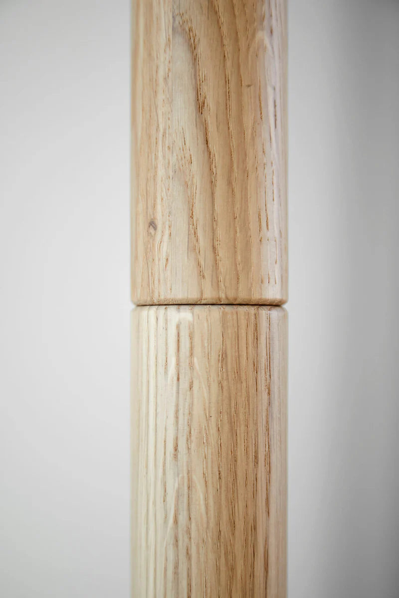 Töjbox Wardrobe ตู้แขวนเสื้อผ้าไม้ oak พร้อมกล่องเก็บของด้านบน ออกแบบโดย Michael Daae Studio