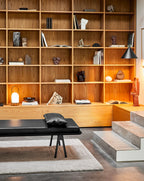 Level Daybed daybed โครงไม้ oak พร้อมเบาะหนัง ออกแบบโดย MSDS Studio