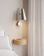 Wallie เป็นชั้นวางของติดผนังจาก WOUD ที่ใช้รูปทรงเรียบง่ายแบบสแกนดิเนเวียน ผสมผสานลิ้นชักไม้โอ๊กแท้กับโครงเหล็กเคลือบสีอย่างเรียบร้อย ลิ้นชักยึดด้วยแม่เหล็กทำให้ถอดใช้สะดวกและดูสะอาดตา เหมาะสำหรับเก็บของชิ้นเล็กในมุมต่างๆ ของบ้านโดยไม่เปลืองพื้นที่ ดีไซน์ของ Wallie สะท้อนแนวคิดเดียวกับ Old Pine Trees ในเรื่องความงามที่ใช้งานได้จริง ดูเรียบ สบายตา และอยู่กับเราได้นาน พร้อมเข้ากับหลายสไตล์ของบ้านในชีวิตประจำวัน.