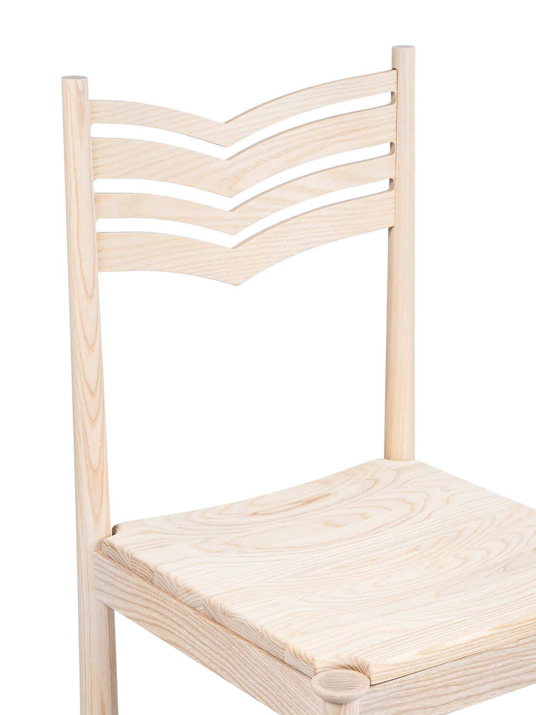 Made by Choice WIURILA Chair เก้าอี้ไม้ ash พร้อม wing-shaped backrest ออกแบบโดย Bernadotte & Kylberg