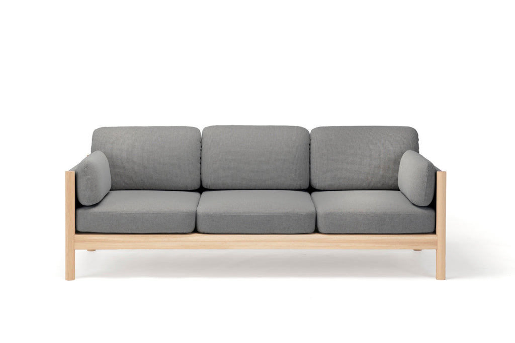Karimoku New Standard Castor Lobby Sofa Plus 3-Seater โซฟาไม้โอ๊คญี่ปุ่นดีไซน์มินิมอลโดย BIG-GAME
