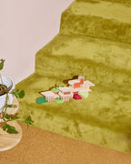 Areaware Blockitecture® Frank Lloyd Wright – Usonian by James Paulius, wooden hexagonal blocks inspired by Usonian architecture. ชุดบล็อกไม้รูปทรงหกเหลี่ยมจาก Areaware แรงบันดาลใจจากสถาปัตยกรรม Usonian ออกแบบโดย James Paulius คัดสรรโดย Old Pine Trees