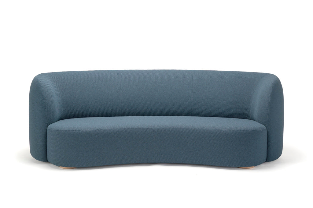 Karimoku New Standard Polar Sofa 3-Seater โซฟาเบาะบุผ้าฐานไม้โอ๊ค ออกแบบโดย Moritz Schlatter